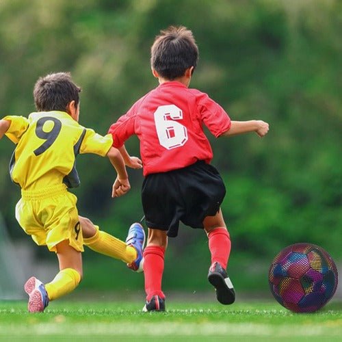 Bola de Futebol Refletiva - A Bola que se Destaca no Campo! - Minha loja