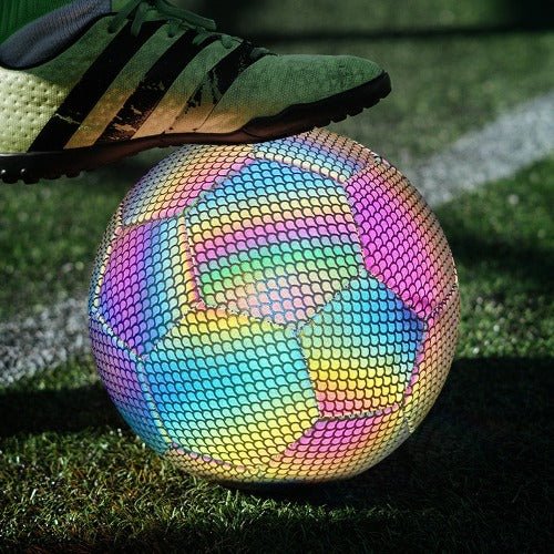 Bola de Futebol Refletiva - A Bola que se Destaca no Campo! - Minha loja